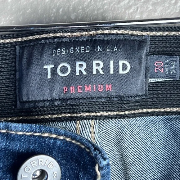 Torrid Premium Sky High Skinny Jeans Size 20 - Picture 5 of 9